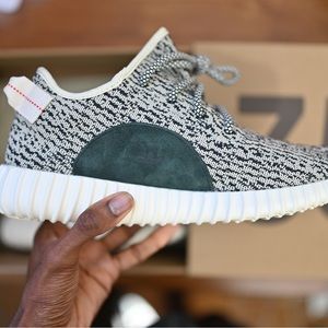 Old pair of  yeezy turtle doves